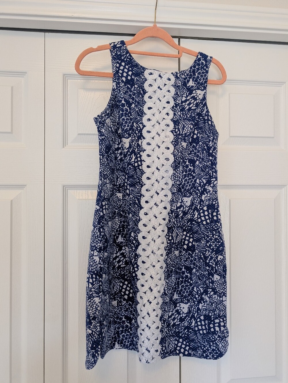 Lilly Pulitzer Embroidered Dress. Fish Pattern Crepe With Hot Pink Pineapple Zip